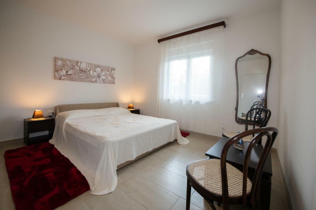 Apartments Stella โอปาติยา ภายนอก รูปภาพ